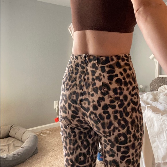 Reformation leopard pants - Picture 3 of 3